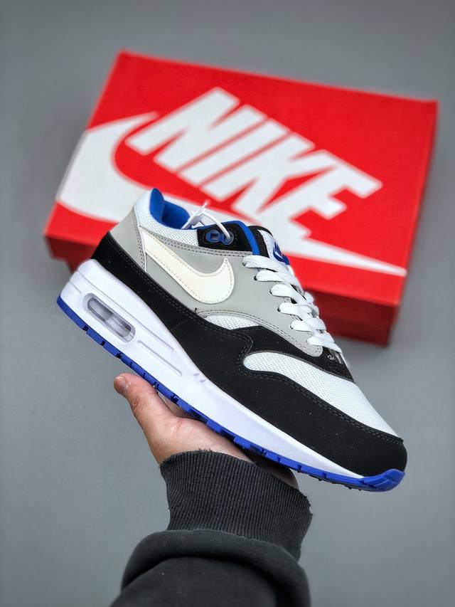 Nike Air Max 1 耐克半掌气垫复古跑步鞋 875855-001 尺码：36 36.5 37.5 38 38.5 39 40 40.5 41 42 4