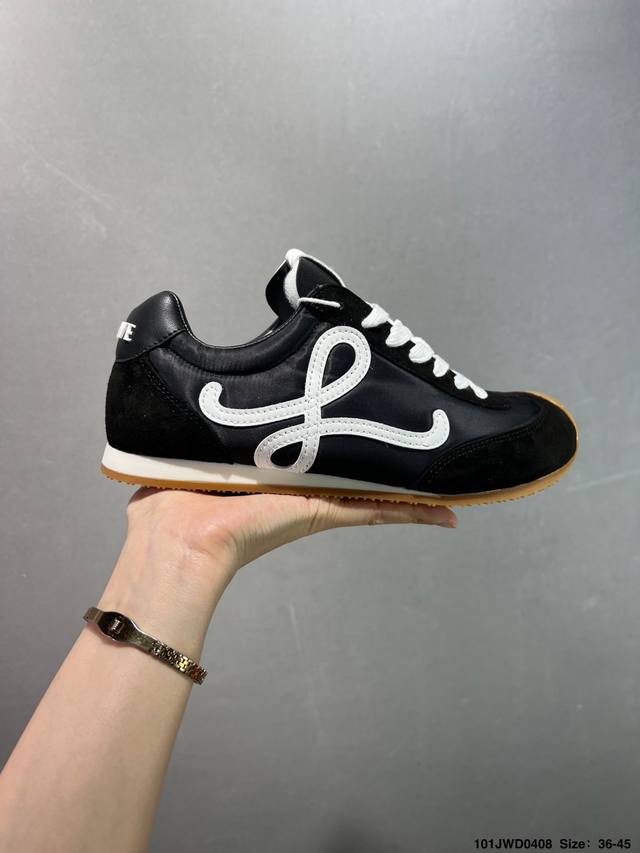 公司级罗意威 Loewe 2025 Ballet Runner 2.0 早春新款爆款芭蕾舞鞋 不对称鞋头造型 外贸出口订单 广东原厂 作为Loewe的标志性设计