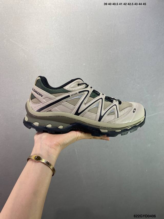 公司级Salomon Xa Pro Xt-6 Ft萨洛蒙户外越野跑鞋 鞋面采用Sensifit贴合技术 全方位贴合包裹脚型 鞋跟部鞋底牵引设计 提供强大的抓地性