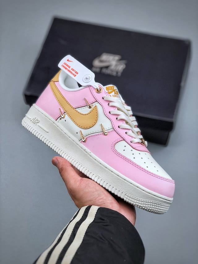 Nike Air Force 1 Low 白粉四小勾 原楦头原纸板 打造纯正空军版型 专注外贸渠道 全掌内置蜂窝气垫 原盒配件 原厂中底钢印、拉帮完美 官方同步