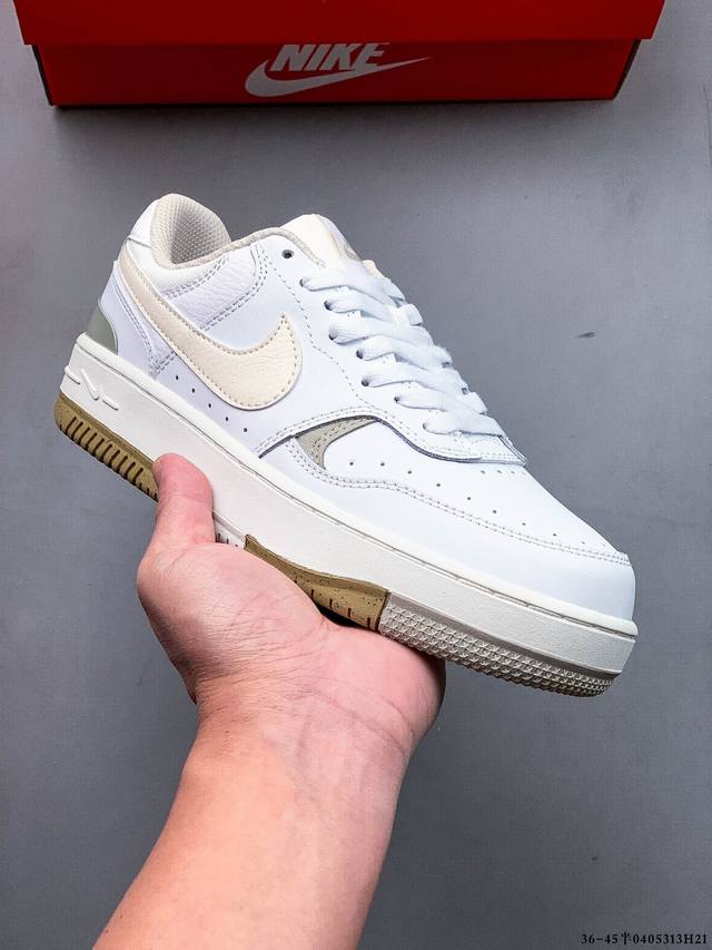 真标半码！耐克Nike Gamma Force新款百搭休闲板鞋！兼顾舒适脚感和出众风范，演绎匠心之作。结构性的支撑贴合感结合复古篮球设计，塑就场外全明星风范。