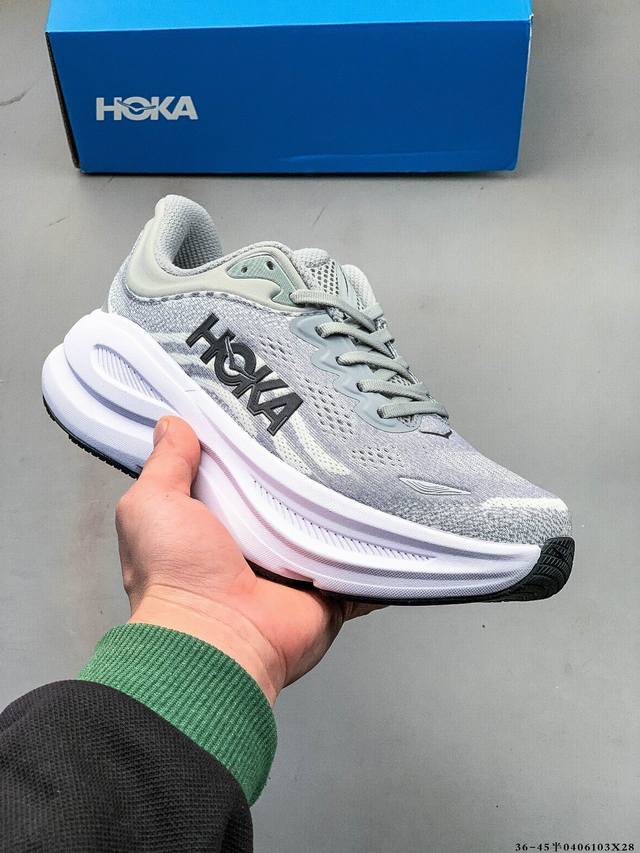 Hoka One One Bondi 9 余文乐同款 新款缓震跑鞋 万众期待的Bondi系列终于迎来了更新，作为Hoka缓震跑鞋的杠把子，Bondi缓震性能非常