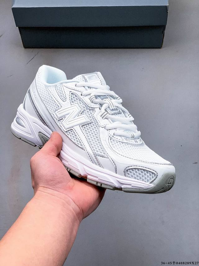 New Balance Nb740 英产 轻便复古休闲运动跑步鞋 全鞋身以网格布作为基地，在细节部分以皮革作为辅助添加，流线感很强。外形和New Balace