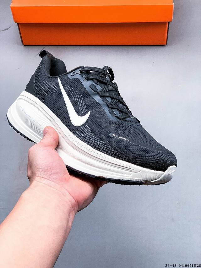 Nike Air Zoom Vomero 18 缓震透气休闲慢跑鞋 新版Vomero结合全新Zoomx和Reactx泡绵 提供双重缓震效果 铸就非凡迈步体验 0
