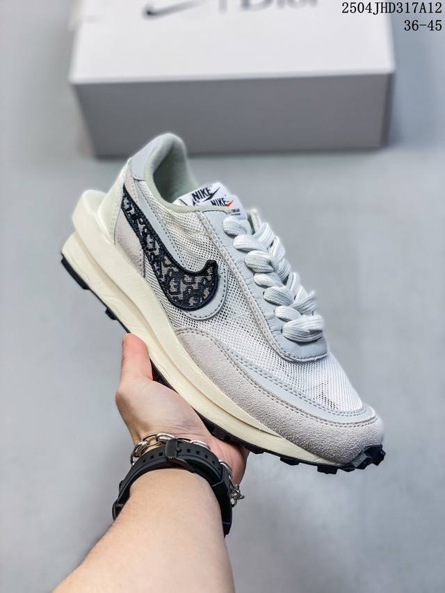 Sacai X Nike Ldwaffle 潮流酷炫华夫鞋 解构 低帮 生活休闲鞋 男女同款 橙 尺码：见图 编码：04Jhd317A12
