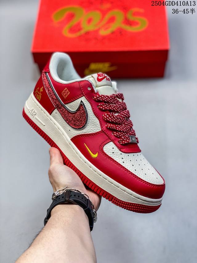 斯图西联名 白洪黑勾，海外限量发售！公司级Nike Air Force 1 ‘07 Low 空军一号 低帮 运动鞋 休闲鞋 折边针车 工艺难度大 原楦头原纸板