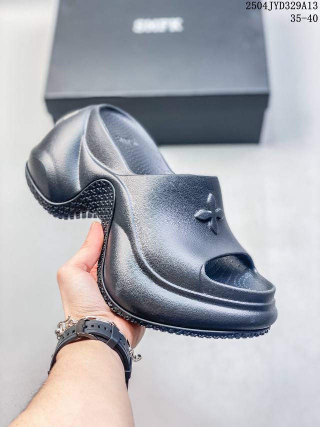 Smfk Compass 浮雕一字厚底拖鞋 小众潮牌爆款 广东大厂出品 增高有7.5 9.5 运动拖鞋 原楦原纸原版数据开发版型 采用一体成型鞋身 鞋芯填充 鞋