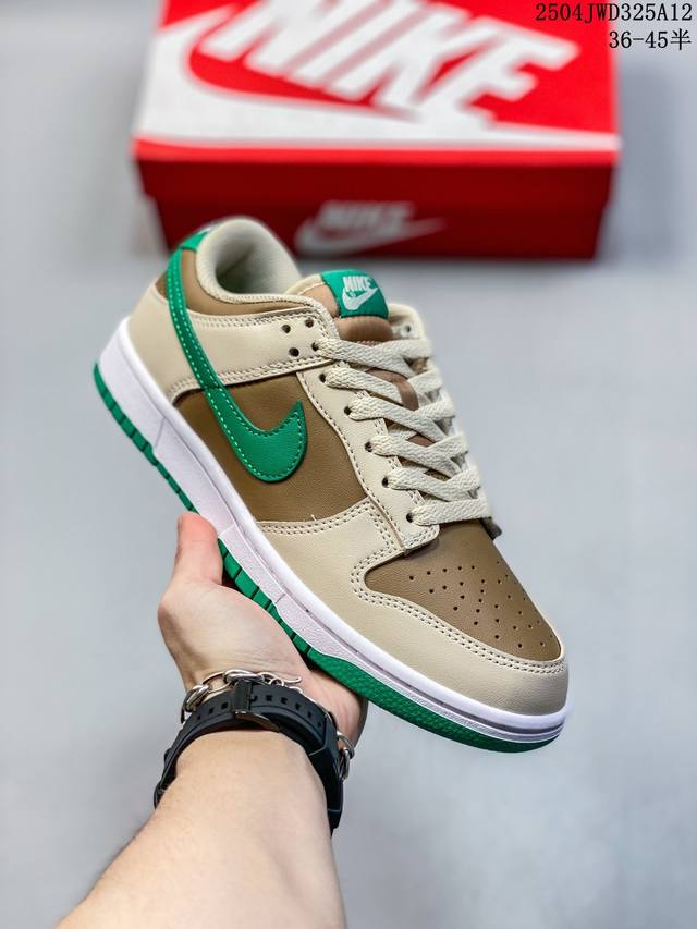 公司级带半码 耐克Nike Sb Dunk Low Sb 系列扣篮系列复古低帮休闲运动滑板板鞋。采用脚感柔软舒适Zoomair气垫，有效吸 收滑板等极限运动在落