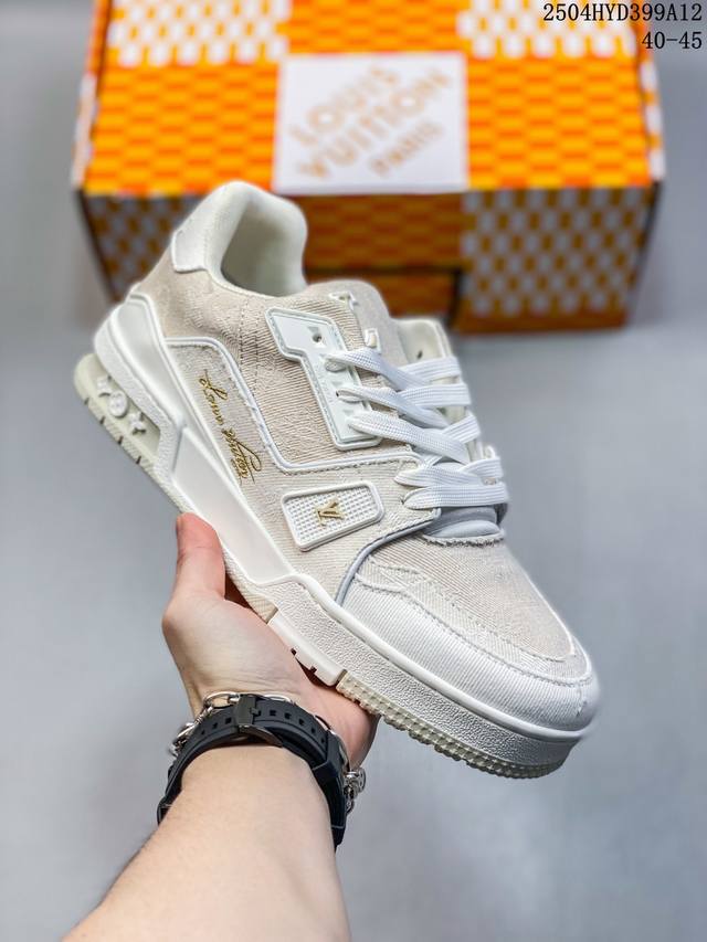 公司级全新Lv路易威登Louis Vuitton Trainer Sneaker Low休闲运动文化百搭板鞋 尺码:如图 编码：04Hyd329A12