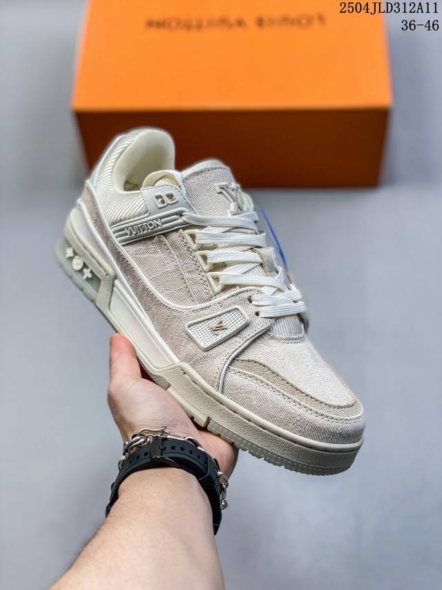 公司级全新Lv路易威登Louis Vuitton Trainer Sneaker Low休闲运动文化百搭板鞋 尺码:如图 04Jld312A11