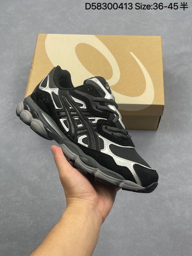公司级Asics 亚瑟士Gel-Nyc 2055透气网眼鞋面配合部分合成革材质 采用全新Ahar+橡胶材质 更加耐磨 货号:1203A383-102 尺码:36