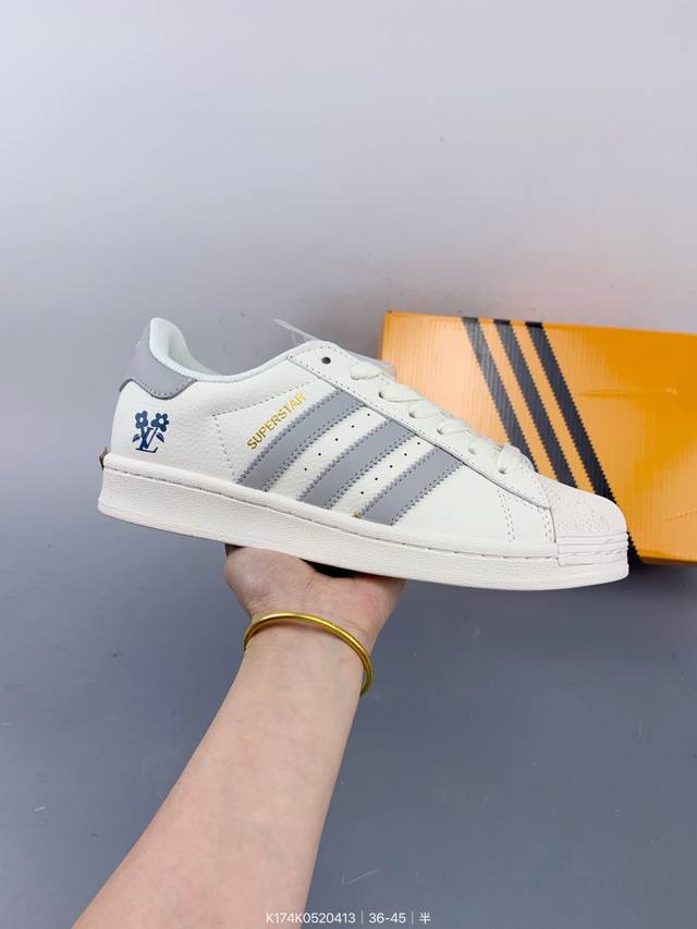 公司级阿迪达斯Adidas三叶草 Originals Superstar贝壳头’Diy’系列低帮经典百搭休闲运动板鞋 原装头层材料 用料绝不含糊 独家版型蒸餾