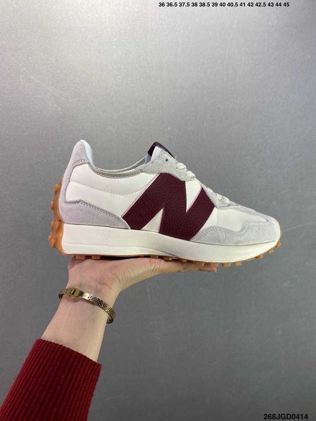 新百伦 New Balance Nb327系列 皮面复古休闲运动慢跑鞋 Ws327Ra全新 New Balance 327 系列，以更纯粹的复古风格设计打造的全