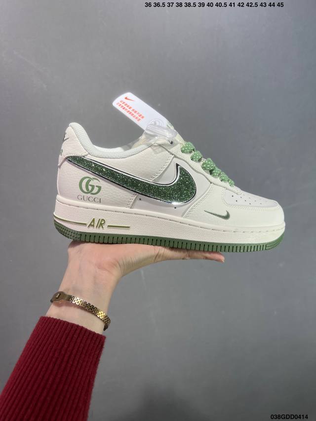 公司级Nike Air Force 1 ‘07 Low “联名”空军一号 低帮 运动鞋 休闲鞋 折边针车 工艺难度大 原楦头原纸板 原装鞋盒 定制五金配件 内置