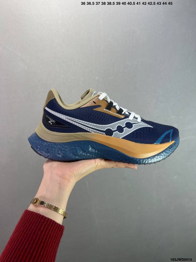 公司级慢跑鞋中的劳斯莱斯 Saucony Endorphin Speed 索康尼啡速4代舒适织物低帮训练跑步鞋 尼龙板厚底竞速训练鞋 #原数据开发纸版楦型 #采