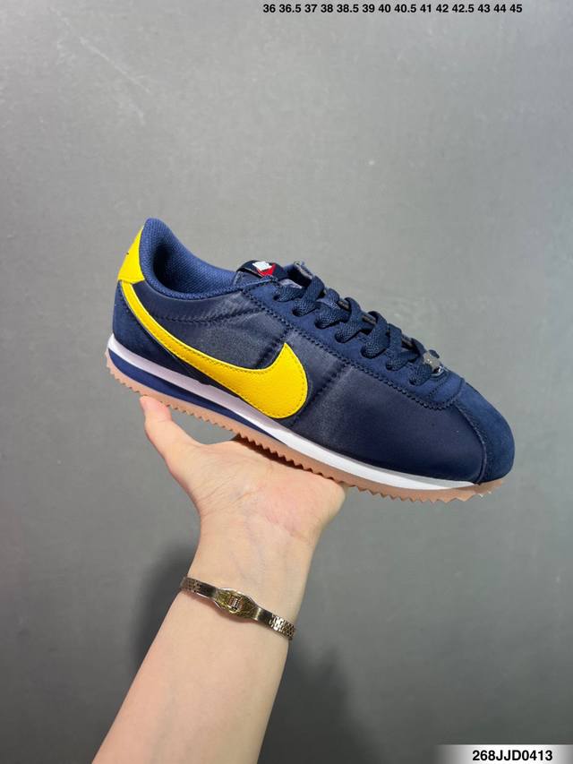 Nike Classic Cortez 耐克经典轻便舒适阿甘鞋休闲跑步鞋运动鞋 纯粹而执着的精神 使得Cortez种在了一代人的心里 无论是否喜欢它复古的鞋型