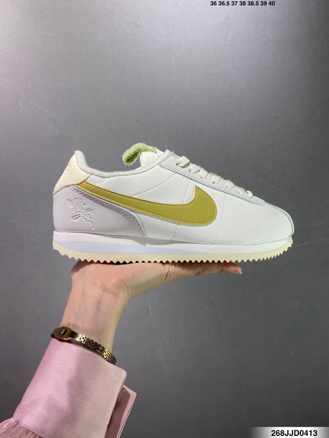 Nike Classic Cortez 耐克经典轻便舒适阿甘鞋休闲跑步鞋运动鞋 纯粹而执着的精神 使得Cortez种在了一代人的心里 无论是否喜欢它复古的鞋型