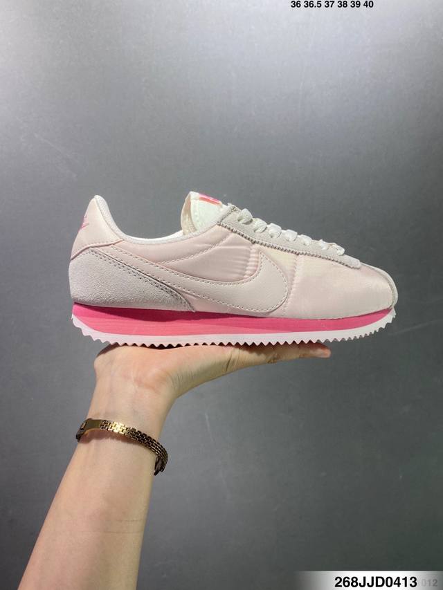 Nike Classic Cortez 耐克经典轻便舒适阿甘鞋休闲跑步鞋运动鞋 纯粹而执着的精神 使得Cortez种在了一代人的心里 无论是否喜欢它复古的鞋型