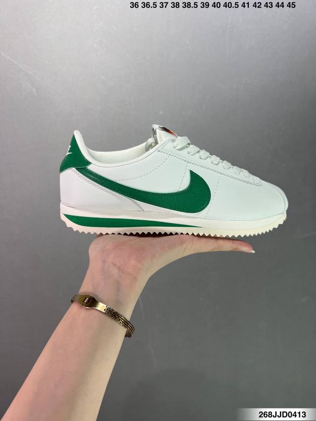 Nike Classic Cortez 耐克经典轻便舒适阿甘鞋休闲跑步鞋运动鞋 纯粹而执着的精神 使得Cortez种在了一代人的心里 无论是否喜欢它复古的鞋型