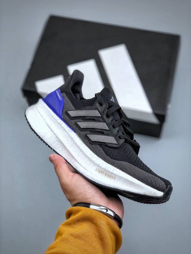 Ad Ultraboost 5 Jh9082 阿迪达斯新款休闲爆米花跑步鞋尺码：39 40 40.5 41 42 42.5 43 44 44.5 45 46 4