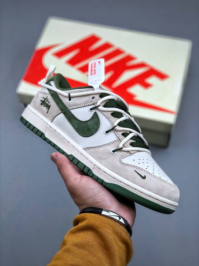 Nk Sb Dunk Low 斯图西联名 重影蓝勾 周年高端定制 低帮休闲板鞋 #定制鞋盒 大厂纯原品质出货 超高清洁度 皮料切割干净无任何毛边 细节完美货号：