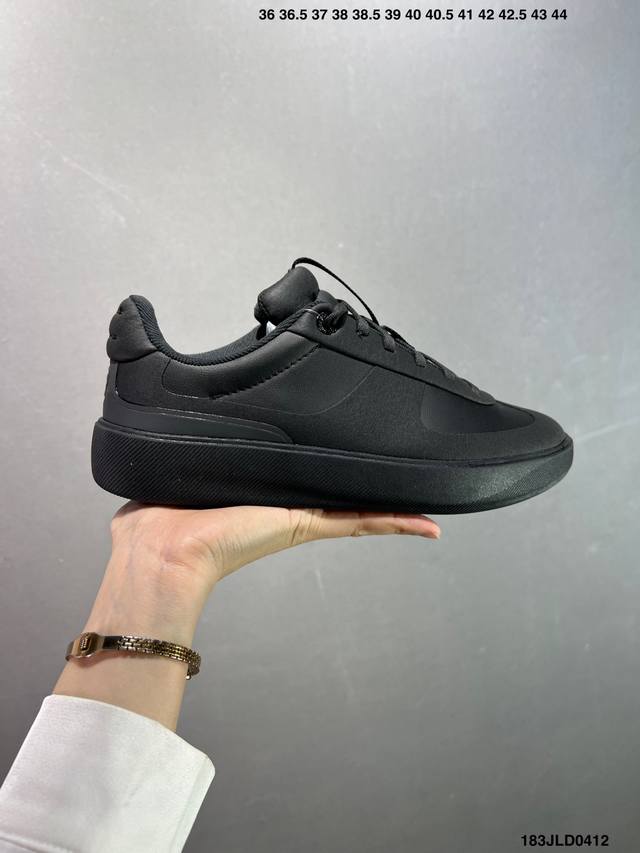 公司级Lululemon露露乐蒙 W Cityverse Sneaker 简约百搭 减震耐磨 低帮生活休闲鞋 尺码:36 36.5 37 38 38.5 39