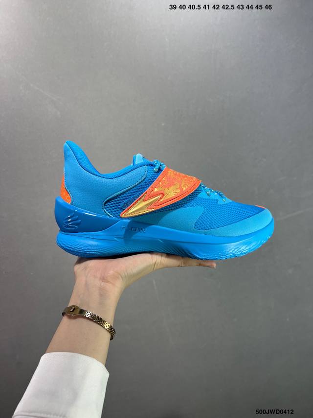 公司级Under Armour Curry Fox 1 Curry Fox 1 Hfd Pe Ua安德玛 福克斯狐狸一代柔软舒适减震防滑低帮篮球鞋 鞋款延用了