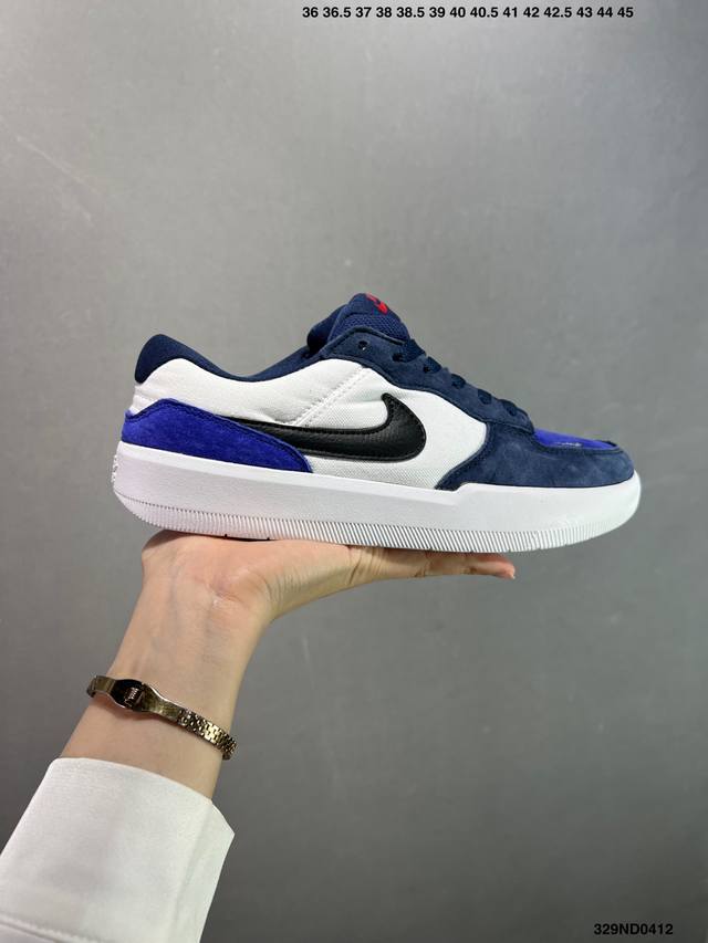 耐克Nike Sb Force 58是一款将前沿创新带入街头的单品，它具有硫化杯底，具有出色的耐用性和灵活性。使用帆布和绒面革，在饰面上放置通风口，它自始至终都