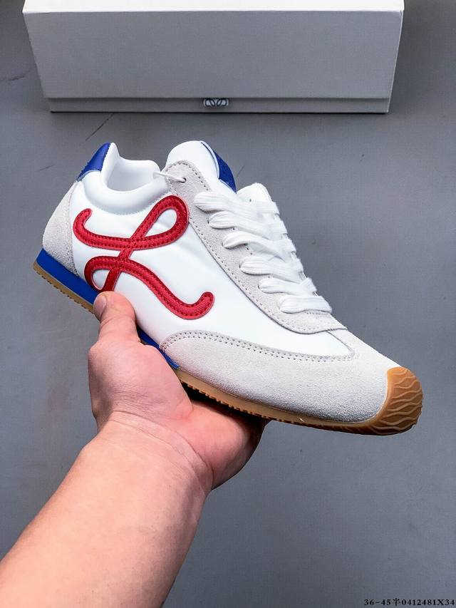 公司级！Loewe罗意威 Ballet Runner 2.0小牛皮 圆头系带 低帮 生活休闲鞋 罗意威全新版大头运动鞋Ballet Runner2.0，以其独特