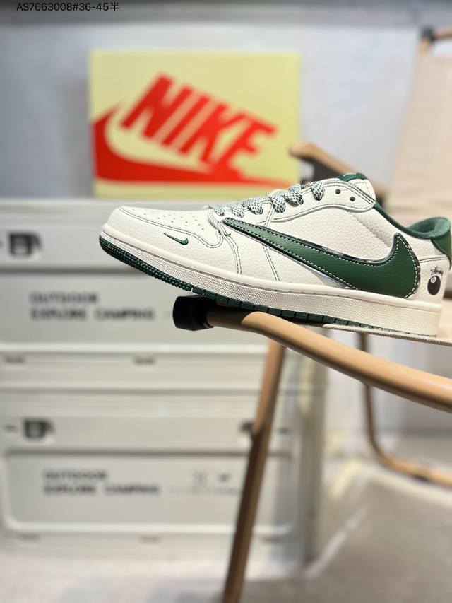 公司级头层皮斯图西 X 乔丹Air Jordan 1 Low Aj1低帮系列篮球鞋 官方同步配色 原装级产物 #拒绝公底 立体鞋型 细节完美 高清洁度Zh259