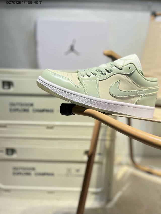 公司级头层皮乔丹Air Jordan 1 Low Aj1低帮系列篮球鞋 官方同步配色 原装级产物 #拒绝公底 立体鞋型 细节完美 高清洁度Hf4078 Qz70