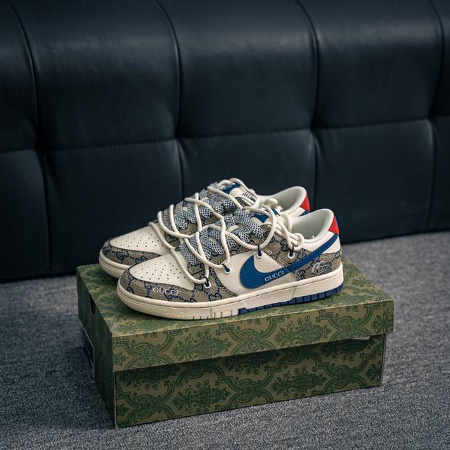 核心私 Nike Dunk 全套原楦原模倾力打造完美版型 独家原厂航空铝磨具打磨大底 鞋头坡度极致还原 无解鞋型 原盒原配 圈内天花板工艺 原厂冲刀 超高清洁度