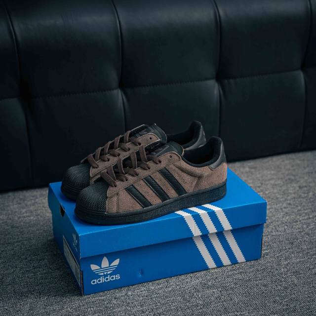 核心私 阿迪达斯Adidas三叶草 Originals Superstar贝壳头系列低帮经典百搭休闲运动板鞋 货号：Jh7696 尺码：36 37 37.5 3