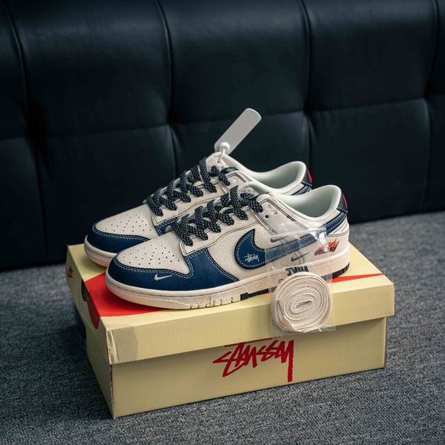核心私 Nike Dunk 全套原楦原模倾力打造完美版型 独家原厂航空铝磨具打磨大底 鞋头坡度极致还原 无解鞋型 原盒原配 圈内天花板工艺 原厂冲刀 超高清洁度