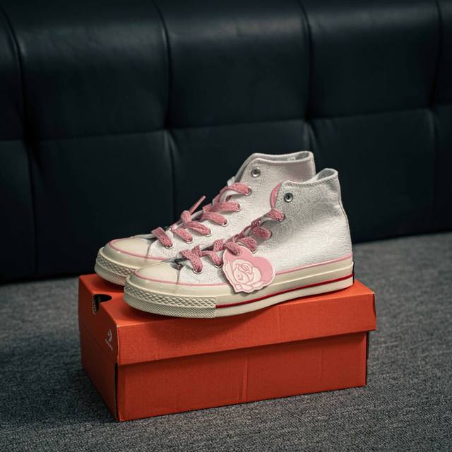 核心私 匡威2025情人节限定爱心玫瑰 Converse匡威1970S Chuck 70 Rose Vintage爱心白色高帮帆布鞋 A14798C 狙击心动