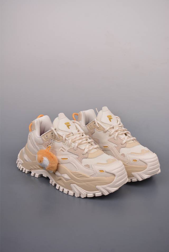Fila Fusion斐乐潮牌老爹鞋女夏硬糖鞋 厚底老爹鞋跑步鞋 欧阳娜娜 虞书欣同款 毛绒配件搭配萌趣鞋带可爱爆棚轻能发泡科技加持 轻盈厚底舒适显高混搭易如反