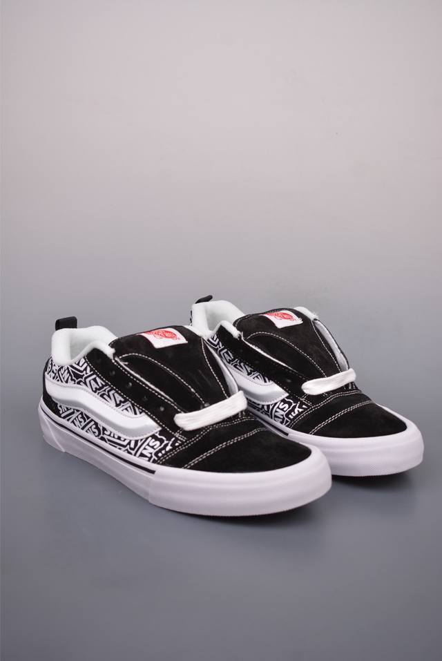 Vans Knu Skool 黑白涂鸦 舒适时尚防滑耐磨复古休闲面包鞋 大Logo可涂鸦面包鞋 随心所欲定制 涂抹后不接受退换 尺码：35 36 36.5 37