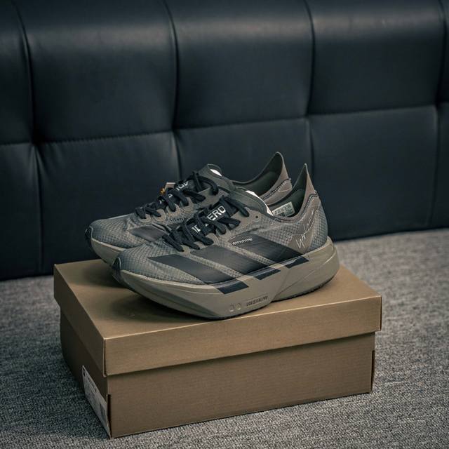 核心私 Adidas Adizero Adios 4 M 阿迪透气轻盈低帮跑步鞋 货号：Js3155 尺码：36 36.5 37 38 38.5 39 40 4
