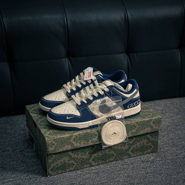 核心私 Nike Dunk 全套原楦原模倾力打造完美版型 独家原厂航空铝磨具打磨大底 鞋头坡度极致还原 无解鞋型 原盒原配 圈内天花板工艺 原厂冲刀 超高清洁度