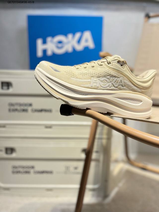 Hoka M Clifton 9 全新配色超轻厚底轻量跑步鞋市售最高品质 原版开发 正确后跟细节 区别市面通货版本。这个品牌来自于新西兰的毛利语，Hoka表示大