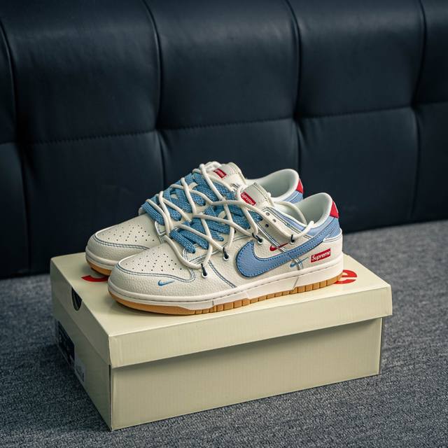 核心私 Nike Dunk 全套原楦原模倾力打造完美版型 独家原厂航空铝磨具打磨大底 鞋头坡度极致还原 无解鞋型 原盒原配 圈内天花板工艺 原厂冲刀 超高清洁度