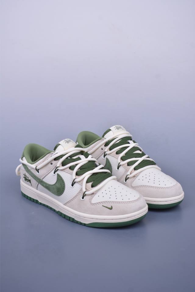 Nike Sb Dunk Low 斯图西联名 解构抽绳鞋带 纯原大厂出品 极力推荐 原装头层材料 独家版型蒸餾加工 帶來的是更好的视觉和脚感体验 大厂纯原品质出