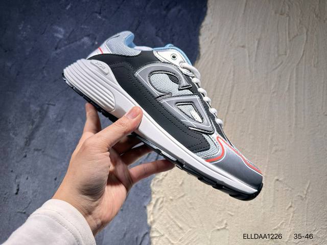 新品上市实拍 Dior 迪奥 B27系列市面顶级版本出货 市面为数不多的“真正原鞋拆解开发”选材耗时就半个多月 进口原厂皮料 无色差细节拉满 敢与Aj大迪奥相媲
