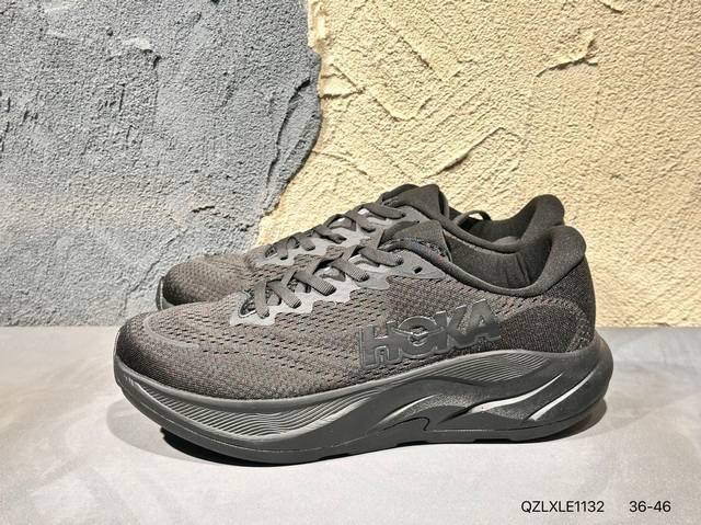 新品上市实拍 Hoka U Restore Ct 全新配色 一脚蹬系列，这个品牌来自于新西兰的毛利语，Hoka表示大地，One One表示飞越，连起来就是飞越地