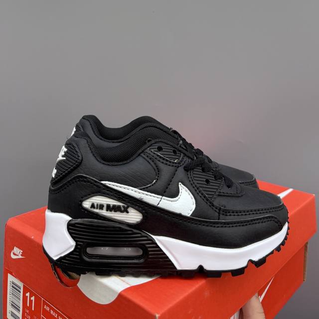 Nik..E Air Max 90 原单版新款运动汽垫减震儿童休闲鞋 Size：28-35码 新工艺 经典手球鞋 优质面料拼接，质感满满 橡胶耐磨防滑大底，脚感