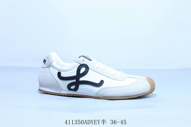 Loewe 罗意威 Ballet Runner 2.0 小牛皮 圆头系带低帮华夫系列 生活休闲运功跑鞋 货号 L814282X02 41 Adyey半 36-4