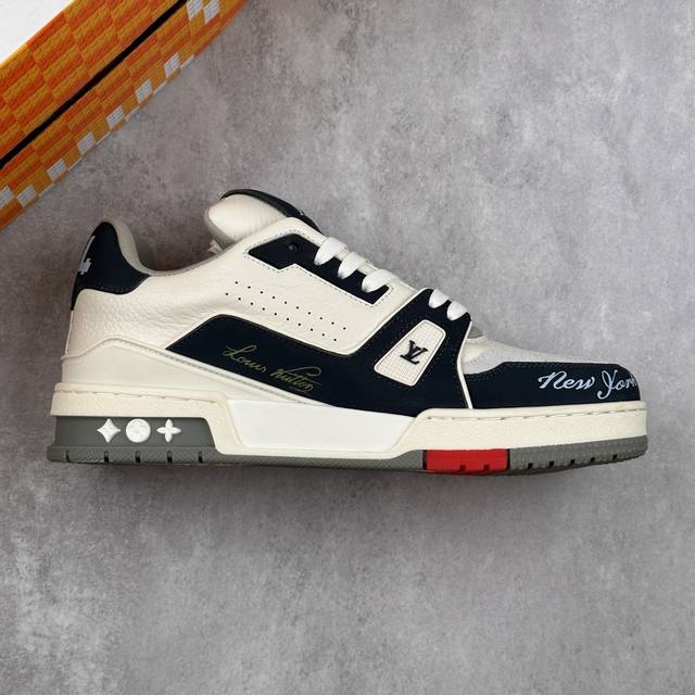 本地 核心私 全新Lv路易威登Louis Vuitton Trainer Sneaker Low 低帮复古休闲运动文化百搭篮球板鞋 男女鞋采用移膜纤维牛剖革组合