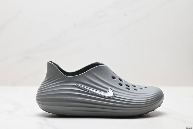 公司级Nike Reactx Rejuven8 耐克 简约舒适 洞洞鞋 由兼具轻便性和耐用性的Eva泡沫打造 拖鞋的外观十分吸引人 融合了舒适与时尚的元素 延续