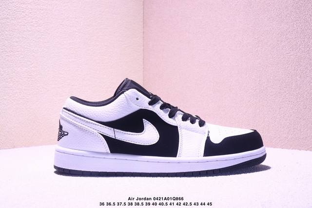 真标Nike Air Jordan 1 Low Aj1乔1低帮休闲板鞋 同步官方配色 官方货号:Hq3437-101 Size:36 36.5 37.5 38