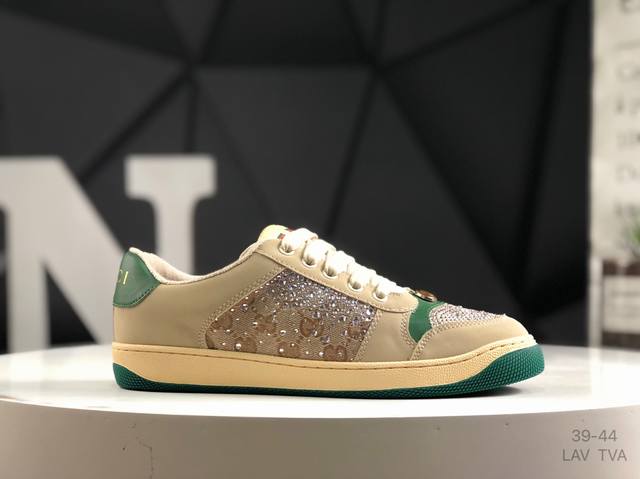 贵族学院风 意大利时装奢饰品牌 古驰Gucci Screener Gg Sneaker经典原型厚底复古百搭板鞋 货号：546163-A39G-O9582 码数：